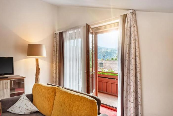 Koenigshof Hotel Resort 上施陶芬 客房 照片