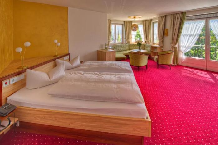 Koenigshof Hotel Resort 上施陶芬 客房 照片